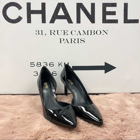 Michael Kors Shoes - Michael Kors MK Black Patent Leather Heels (Size 8.5) - Authentic